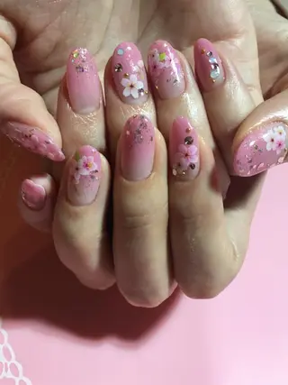 ネイル 古川 里美のネイルデザイン