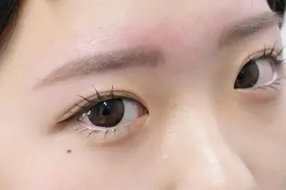 メンズ アイブロウ 松下 佳織の眉毛・アイブロウイメージ