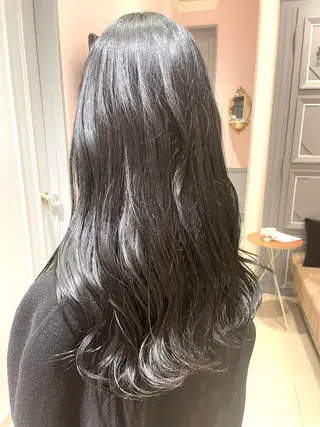 ロング カットモデル ヨネダのヘアスタイル