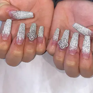 ネイル Reflection marikoのネイルデザイン