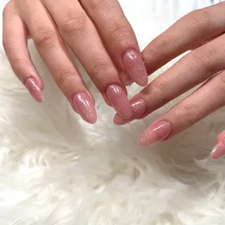 ネイル マシェリローズ所属・Macherie Roseのネイルデザイン