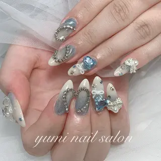 ネイル yumiジェル& チップ長さだしのネイルデザイン