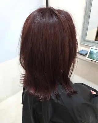 ミディアム カラー nico ニコのヘアスタイル