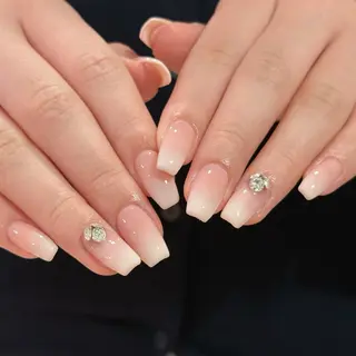 ネイル Bianca栄店 小林のネイルデザイン