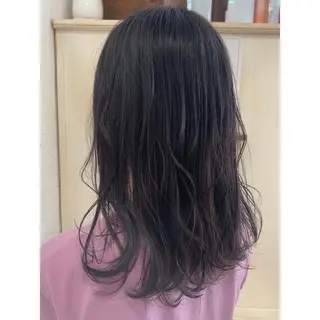 セミロング カラー fio マナミのヘアスタイル