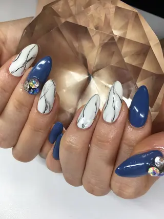 ネイル glow_ nailのネイルデザイン