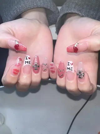 ネイル Lee Nailsのネイルデザイン