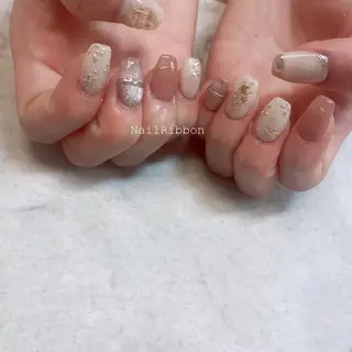 ネイル ネイルリボン 受付スタッフのネイルデザイン