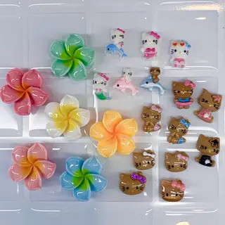 ネイル RIEKO🍒 ワンホン♡推しネイルのネイルデザイン