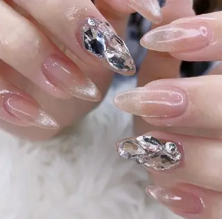 ネイル 渋谷ビュレネイル Kaoruのネイルデザイン