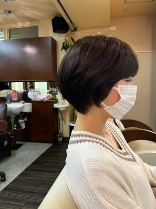 ショート 西形 梨瑚のヘアスタイル