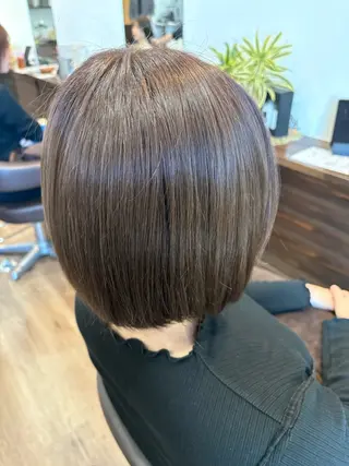 カラー 多田 彩那のヘアスタイル