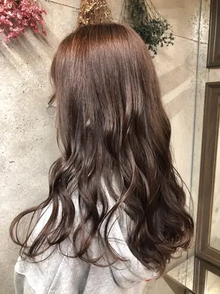 ロング カラー wakana 【ブリーチカラー】のヘアスタイル
