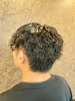 ショート パーマ メンズ メンズパーマ特化 カバヤマ　リョウのヘアスタイル