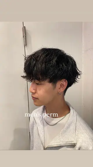 パーマ メンズ レイヤーボブ/ 艶カラー/サナ🌼のヘアスタイル