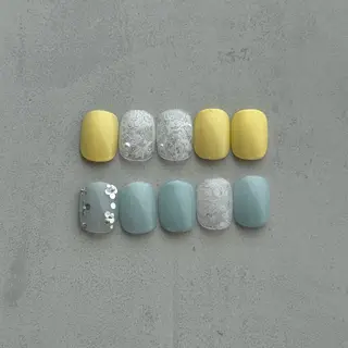 ネイル foret⭐︎ shizukaのネイルデザイン