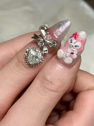 ネイル 高島 夏海のネイルデザイン