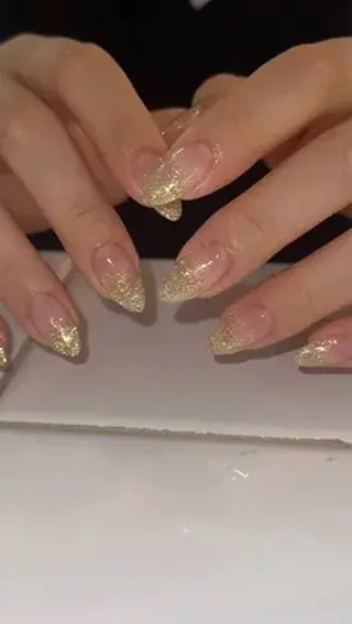 ネイル MURAKAMI Kのネイルデザイン