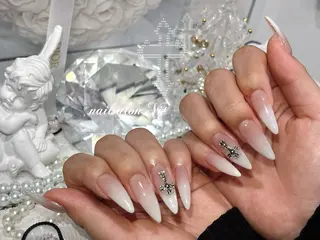 ネイル 𝒦𝐸𝐼𝒩𝒜 錦糸町ネイルのネイルデザイン