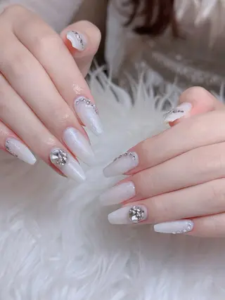 ネイル Lumi Nail 新大久保3‘のネイルデザイン