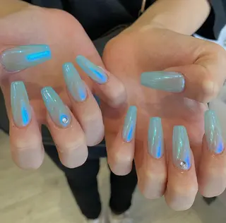 ネイル BONNIE所属・BONNIE MIKIのネイルデザイン