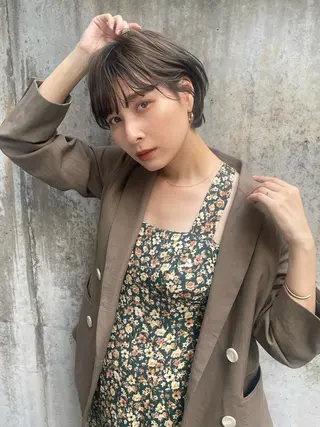 ショート カラー ショート/ボブ/ 心斎橋/宮脇美奈のヘアスタイル