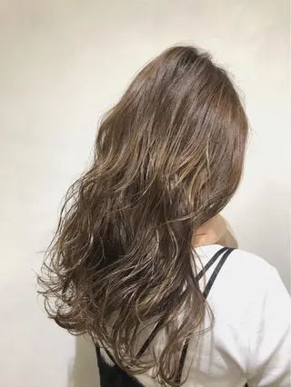 ロング くびれミディ🌷 暖色系No1高橋智のヘアスタイル