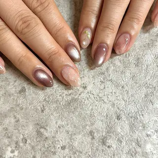 ネイル 山本 真子のネイルデザイン