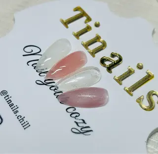 ネイル Tinails所属・Tinails (ティナネイル)のネイルデザイン