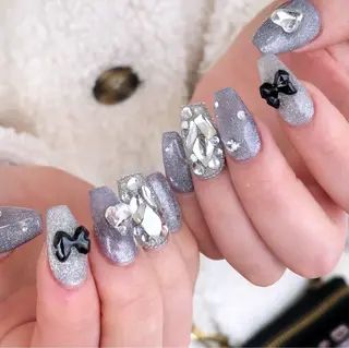 ネイル 大人可愛いネイル🎗 Hinaのネイルデザイン