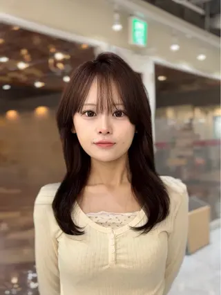 セミロング 梅田／韓国ワンホン coco🪽🫧のヘアスタイル