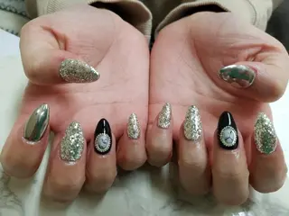 ネイル 河野ちえ (雑誌掲載サロン)のネイルデザイン