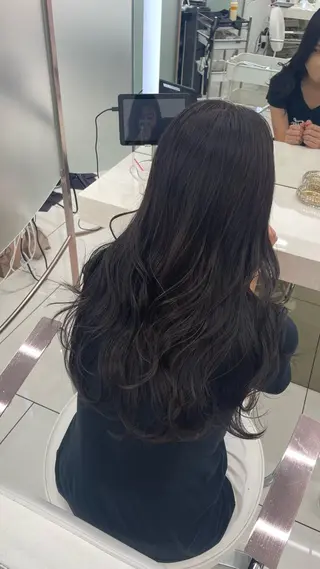 カラー COAOMOTESANDO所属・COA/ YUZUのヘアスタイル