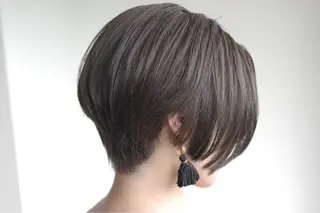 ショート カラー 🌈ディレクター🌈 徳松優希のヘアスタイル