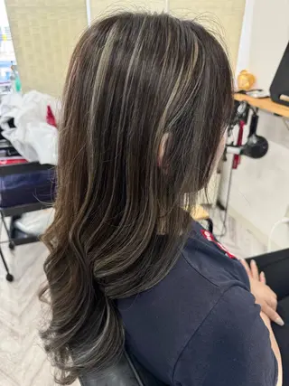 ロング YU MAのヘアスタイル