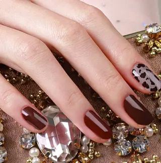 ネイル ゲン レイカのネイルデザイン