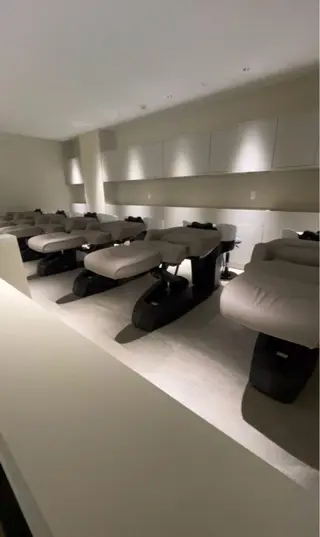 uni/haruhi ☀️大名透明感カラーのヘアスタイル