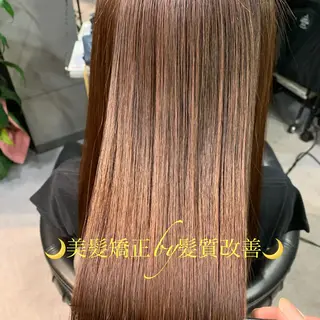 ロング ディレクター鮫島 俊介のヘアスタイル