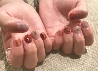 ネイル 舞田 苑香のネイルデザイン