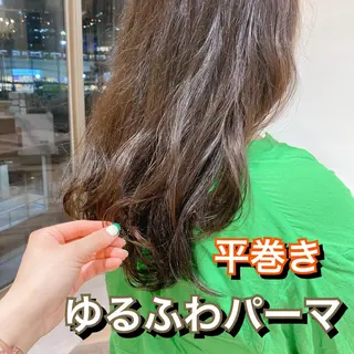 ロング パーマ 三好 涼華のヘアスタイル