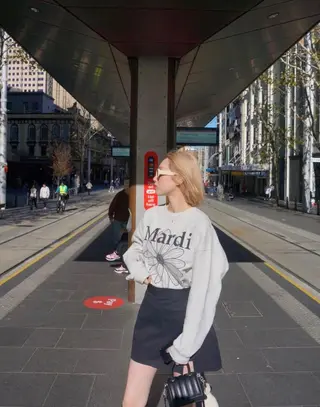 ショート レイヤー/柔色 カラー/SAkiのヘアスタイル