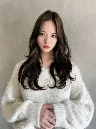 カラー nehus nagaoka所属・🖤複雑履歴ブリーチ Mizuki 🖤のヘアスタイル