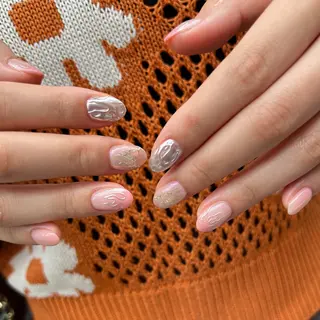 ネイル 河野 弥月のネイルデザイン