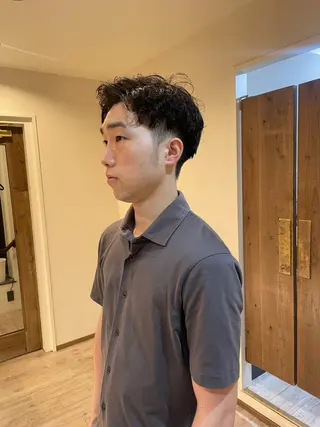 パーマ メンズ 渋谷 留菜のヘアスタイル