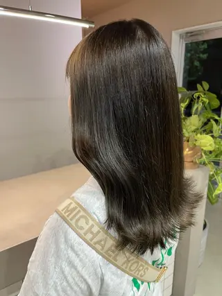 セミロング カラー haruki所属・高木 陽菜のヘアスタイル