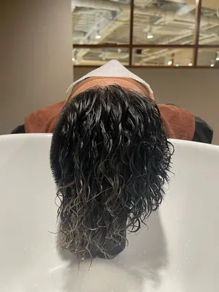 パーマ メンズ 店長　MANAMI ／ブリーチ／骨格ボブのヘアスタイル