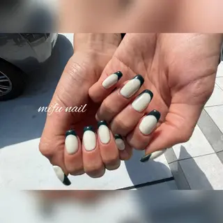 セミロング ネイル 大田 美笛香のネイルデザイン