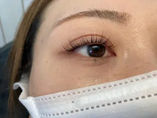 マツエク・マツパ inni hair design works所属・Nomura Syukaのマツエク・マツパデザイン