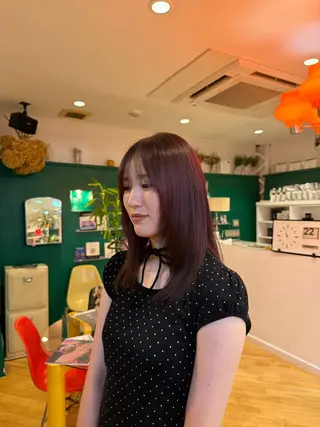 ミディアム カラー 八木 琴実のヘアスタイル