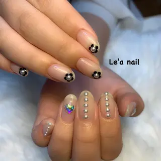 ネイル 'mm所属・'mm  (ミリ) ＭＡＮＡＭＩのネイルデザイン